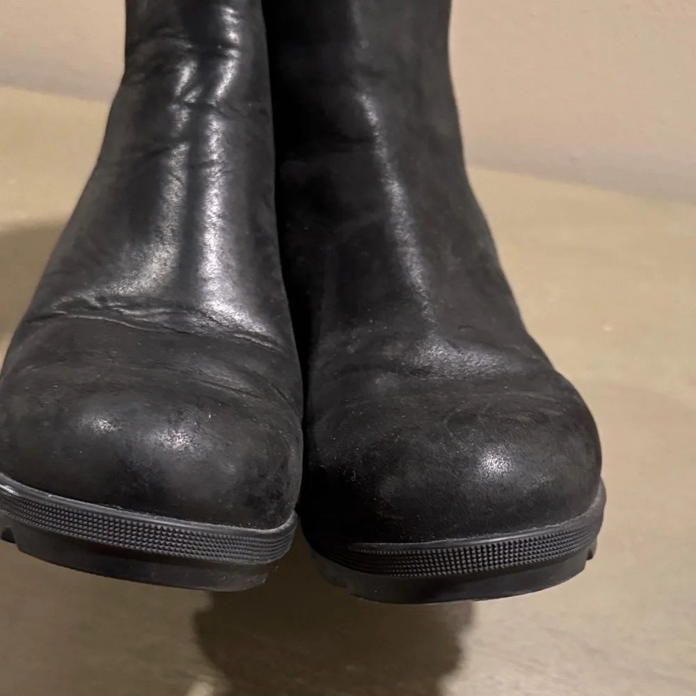 Sorel Black Leather Wedge Boots